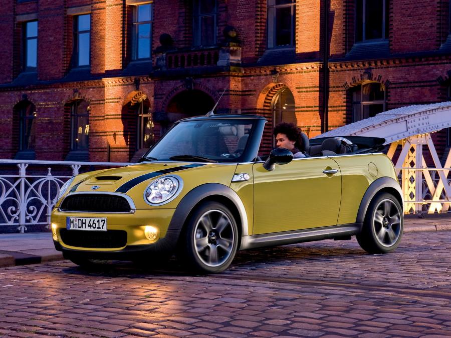 Mini Cooper S Cabrio 2009 года  (фото 31 из 130)